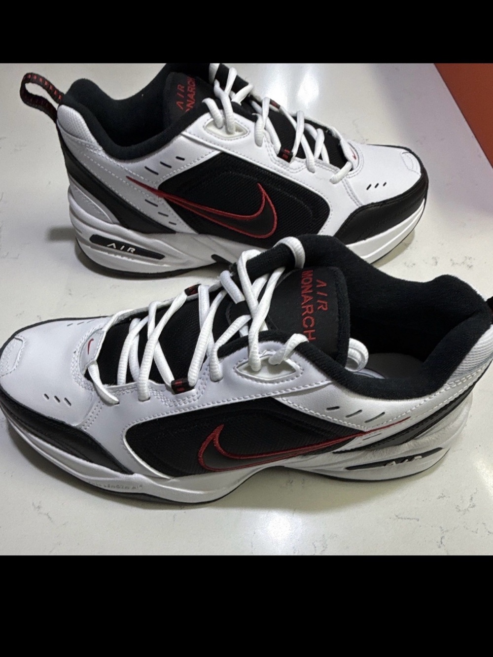 Nike Air Monarch IV White Black Sneakers Size Men 10.5 / W 12